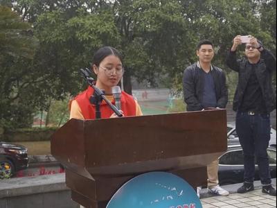 “减少海洋塑料垃圾从我做起”义务捡拾垃圾活动在福清市举办